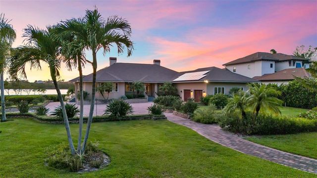 612 LAUREL ROAD W, Nokomis, FL 34275