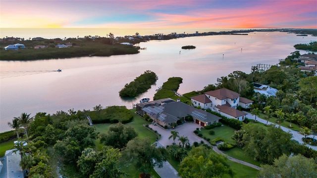 612 LAUREL ROAD W, Nokomis, FL 34275