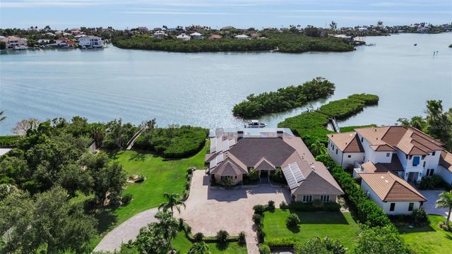 612 LAUREL ROAD W, Nokomis, FL 34275
