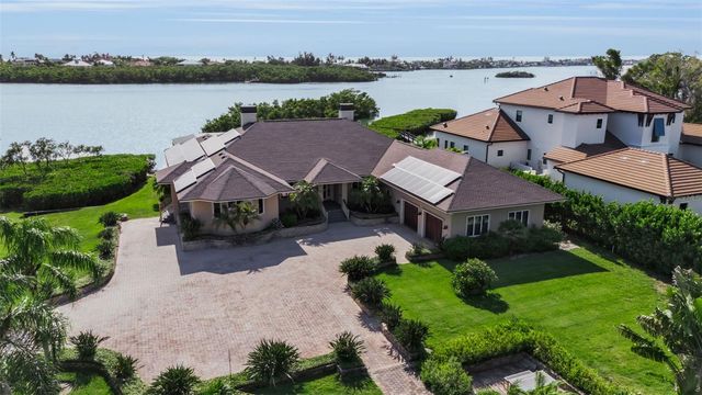 612 LAUREL ROAD W, Nokomis, FL 34275