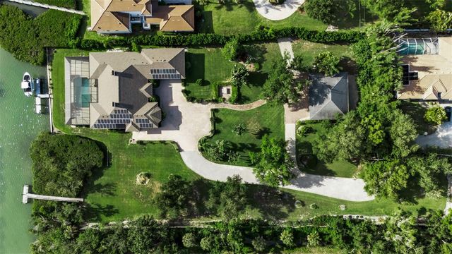 612 LAUREL ROAD W, Nokomis, FL 34275