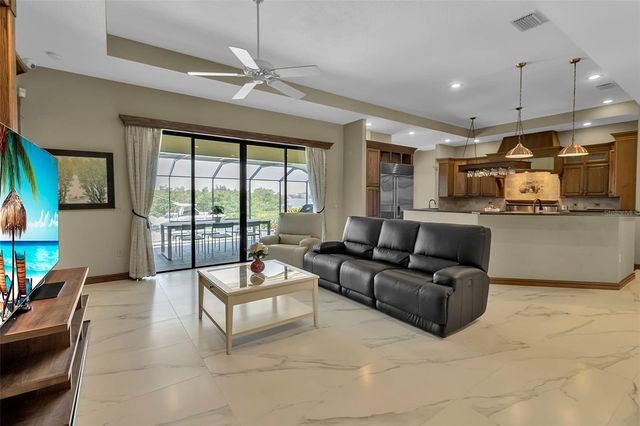 612 LAUREL ROAD W, Nokomis, FL 34275