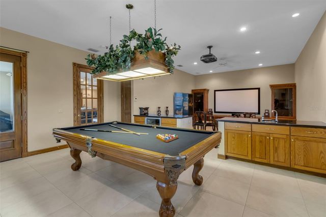 612 LAUREL ROAD W, Nokomis, FL 34275
