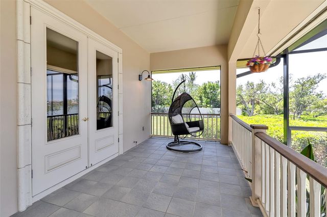612 LAUREL ROAD W, Nokomis, FL 34275