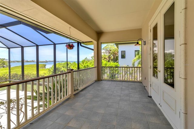 612 LAUREL ROAD W, Nokomis, FL 34275