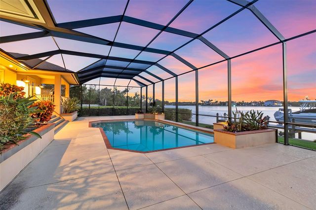 612 LAUREL ROAD W, Nokomis, FL 34275