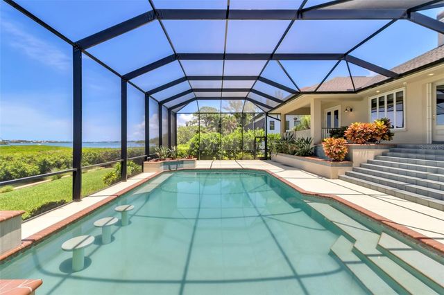 612 LAUREL ROAD W, Nokomis, FL 34275