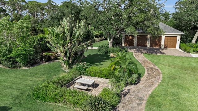 612 LAUREL ROAD W, Nokomis, FL 34275
