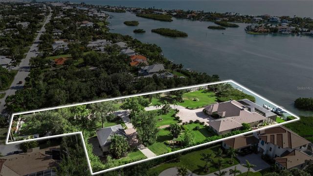 612 LAUREL ROAD W, Nokomis, FL 34275