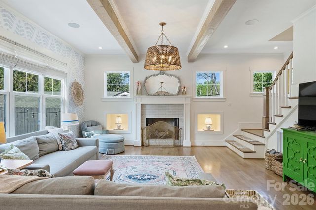 4232 Hiddenbrook Drive, Charlotte, NC 28205