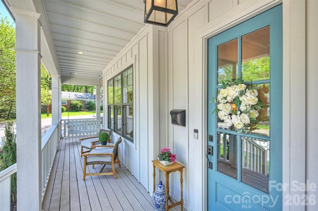 4232 Hiddenbrook Drive, Charlotte, NC 28205