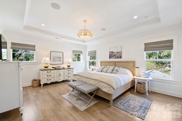 4232 Hiddenbrook Drive, Charlotte, NC 28205