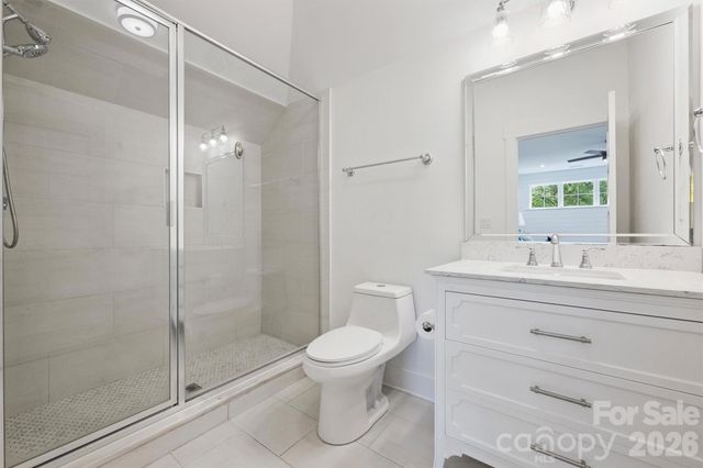 4232 Hiddenbrook Drive, Charlotte, NC 28205