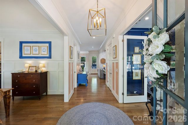 4232 Hiddenbrook Drive, Charlotte, NC 28205