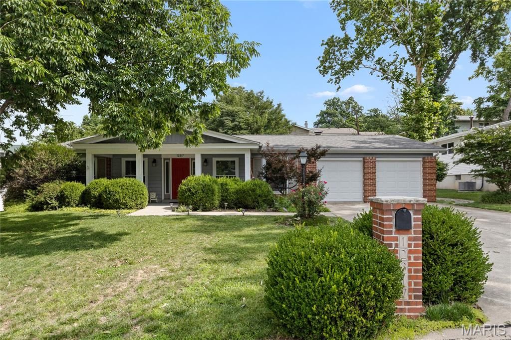 12317 Tempo Drive, St Louis, MO 63146