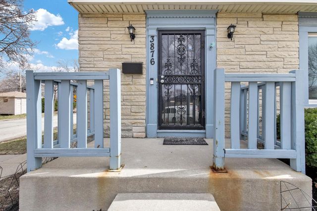 3876 N 61st STREET, Milwaukee, WI 53216