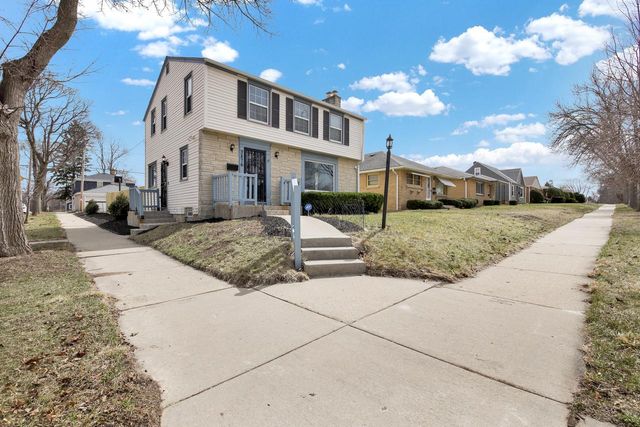 3876 N 61st STREET, Milwaukee, WI 53216