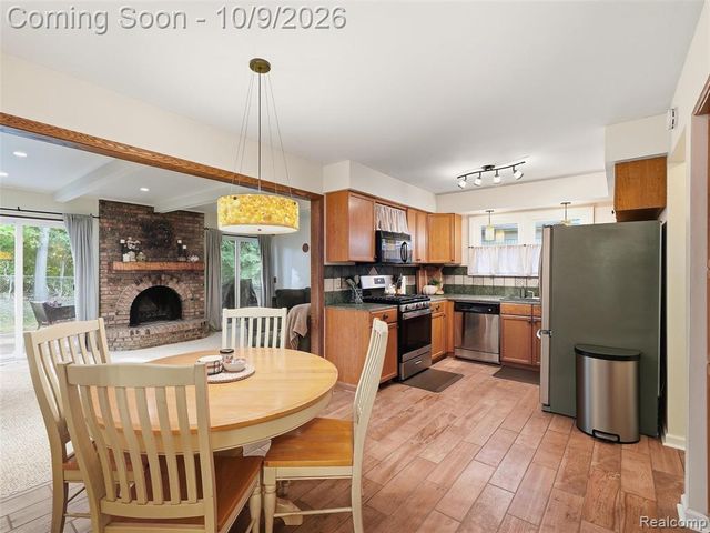 40841 Executive Drive, Sterling Heights, MI 48313