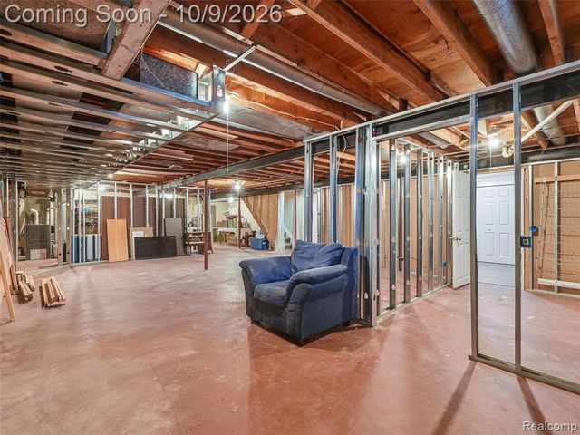 40841 Executive Drive, Sterling Heights, MI 48313