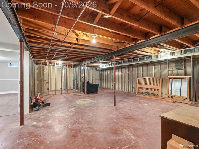40841 Executive Drive, Sterling Heights, MI 48313