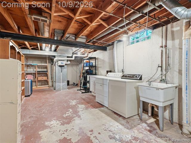 40841 Executive Drive, Sterling Heights, MI 48313