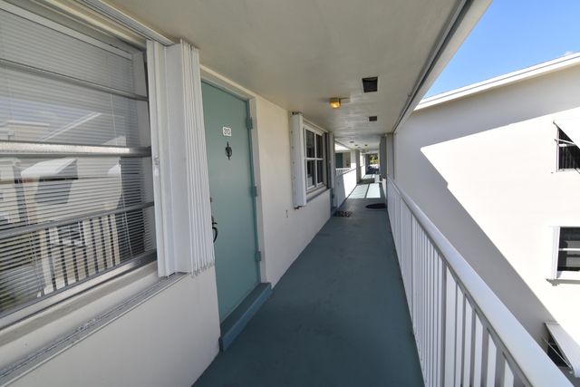 150 Horizons E 310, Boynton Beach, FL 33435