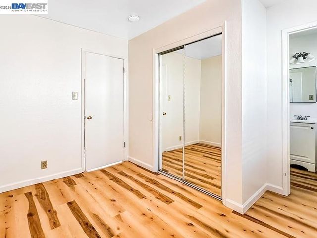 1250 E St, Hayward, CA 94541