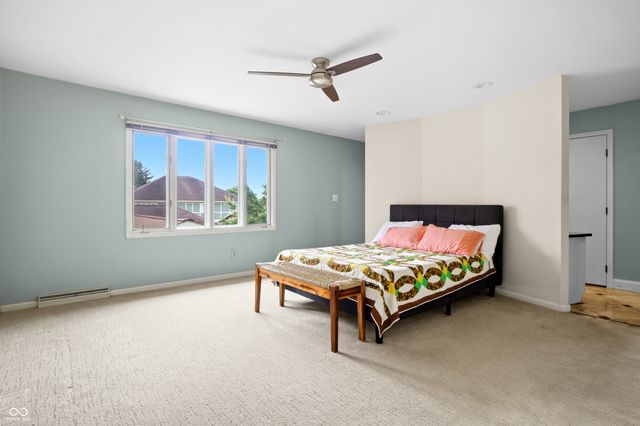 3975 Offshore Drive, Columbus, IN 47203