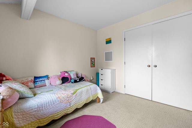 3975 Offshore Drive, Columbus, IN 47203