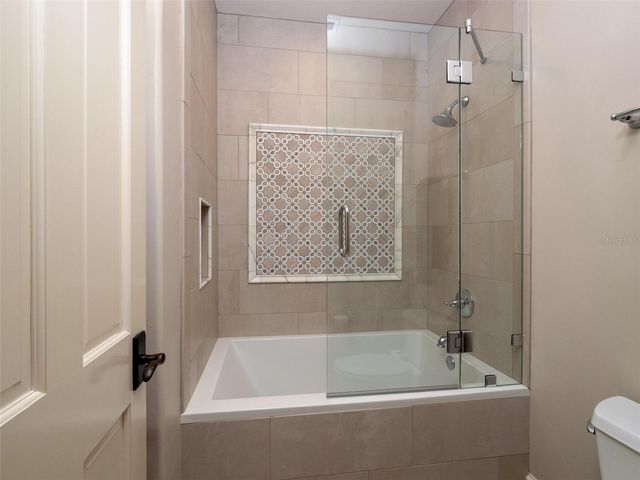 10803 SW 27TH AVENUE, Gainesville, FL 32608