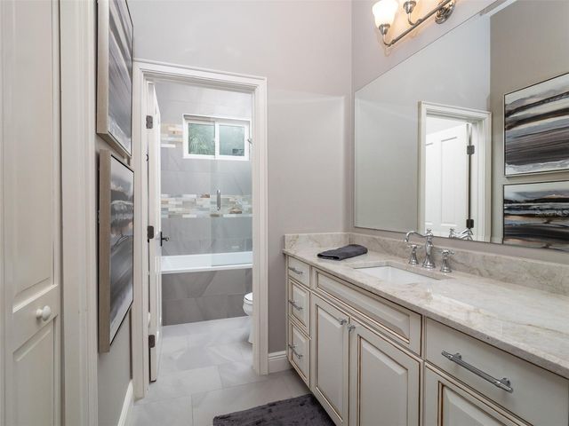 10803 SW 27TH AVENUE, Gainesville, FL 32608