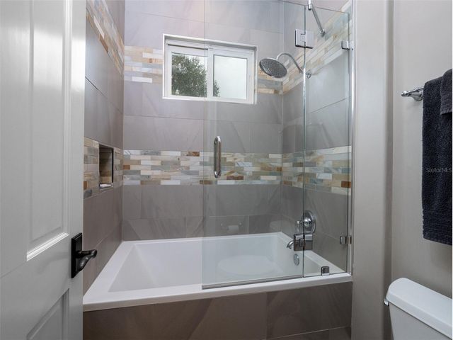 10803 SW 27TH AVENUE, Gainesville, FL 32608