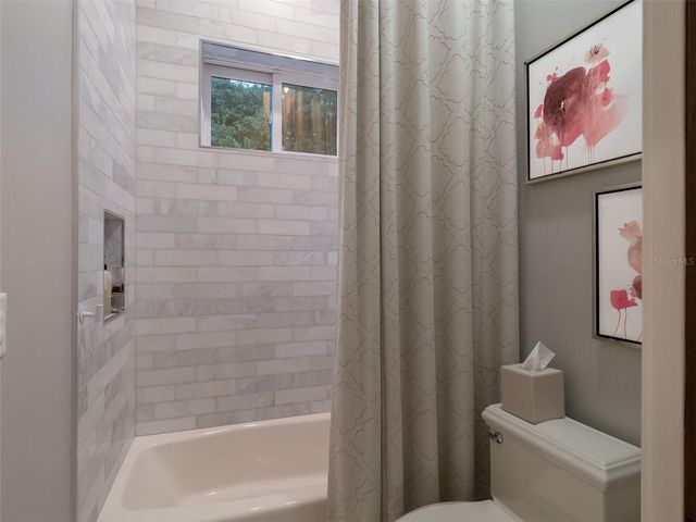 10803 SW 27TH AVENUE, Gainesville, FL 32608