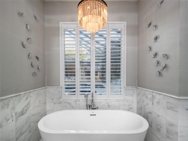 10803 SW 27TH AVENUE, Gainesville, FL 32608