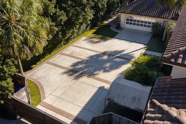 10803 SW 27TH AVENUE, Gainesville, FL 32608