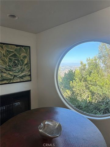 28912 Top Of The World Drive, Laguna Beach, CA 92651
