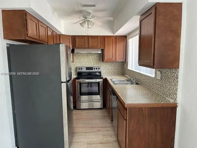 2580 Coral Springs Drive 2580, Coral Springs, FL 33065