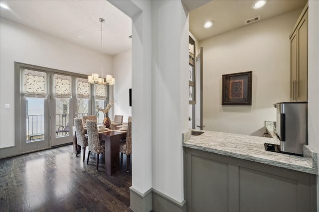 1416 Lake Pointe Parkway, Sugar Land, TX 77478