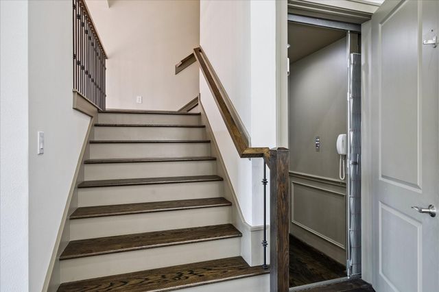 1416 Lake Pointe Parkway, Sugar Land, TX 77478