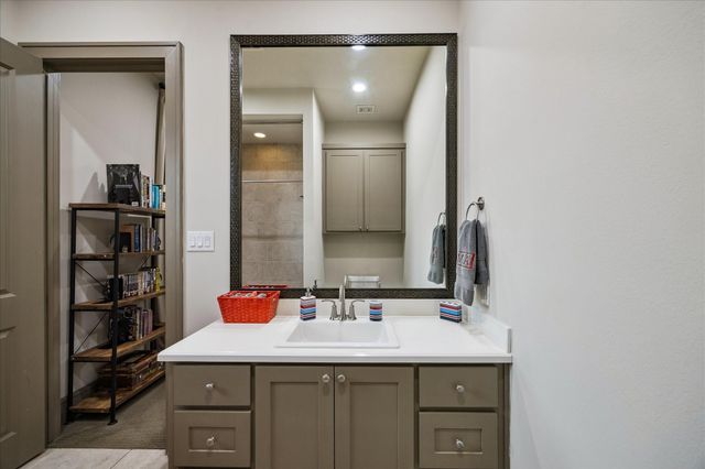 1416 Lake Pointe Parkway, Sugar Land, TX 77478