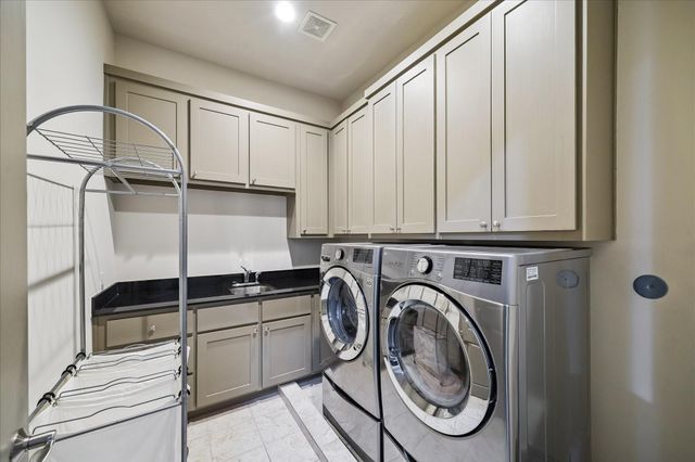 1416 Lake Pointe Parkway, Sugar Land, TX 77478