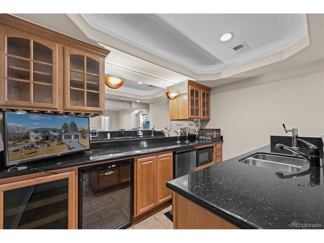 7 Sandpiper Cir, Thornton, CO 80241