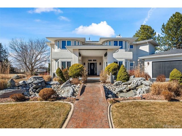 7 Sandpiper Cir, Thornton, CO 80241