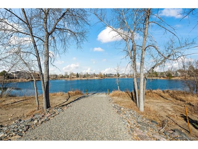 7 Sandpiper Cir, Thornton, CO 80241