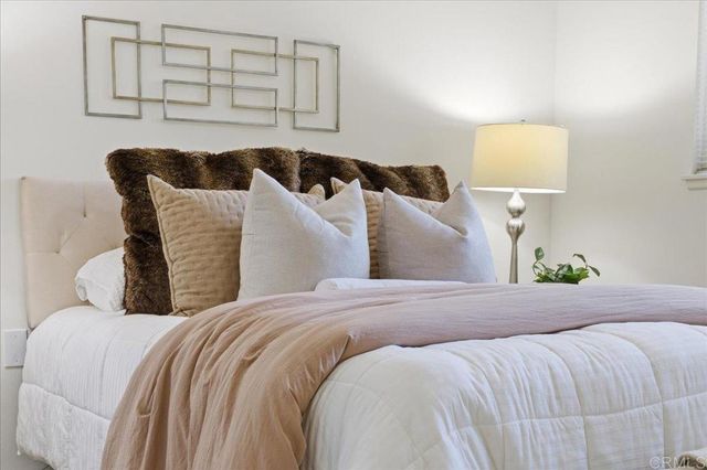 12417 Pipo Road, San Diego, CA 92128