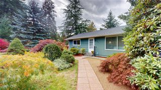445 Sunnyhill Road W, Bremerton, WA 98312