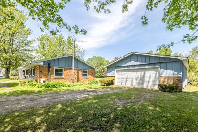 5950 Avalon Circle, Lexington Twp, MI 48059
