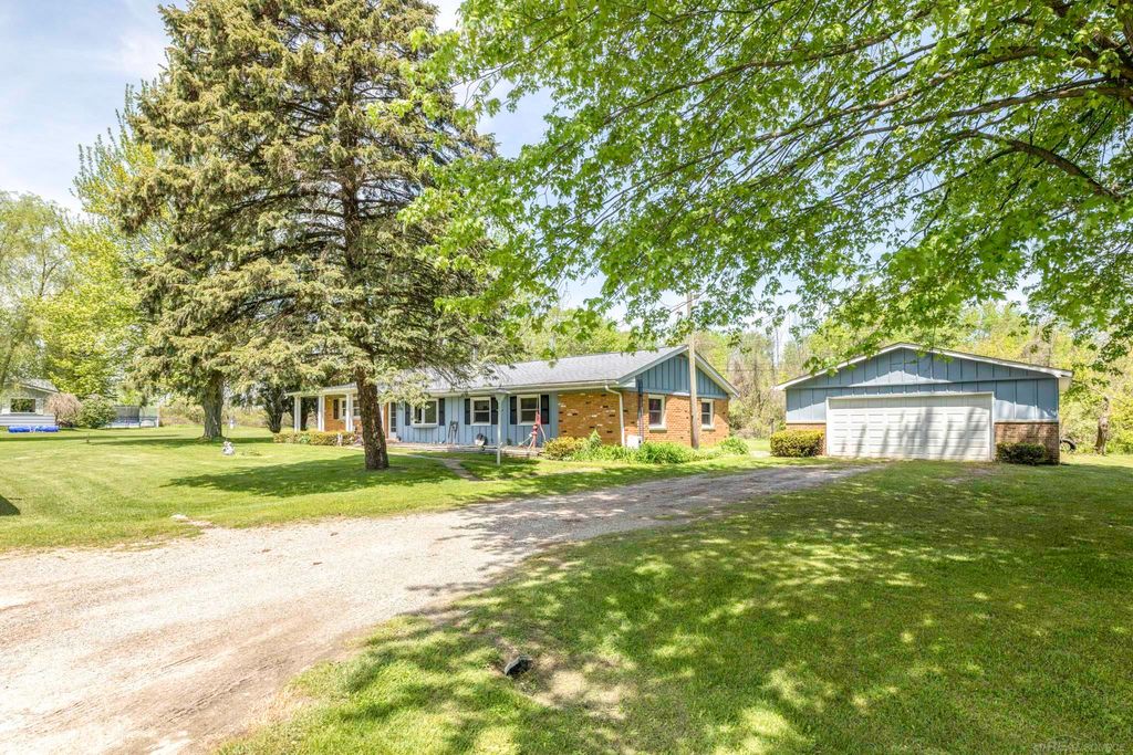 5950 Avalon Circle, Lexington Twp, MI 48059