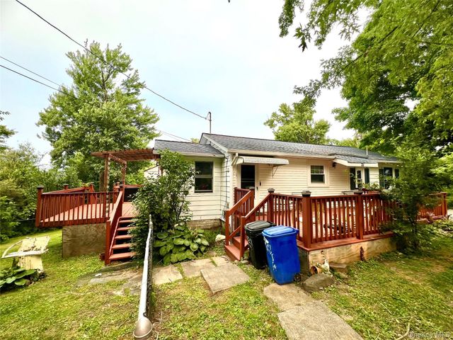 21 Woodycrest Trail, Monroe, NY 10950