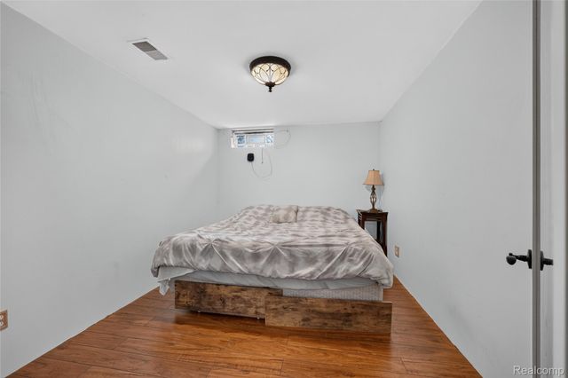 16130 Aspen Hollow Drive, Fenton Charter Township, MI 48430